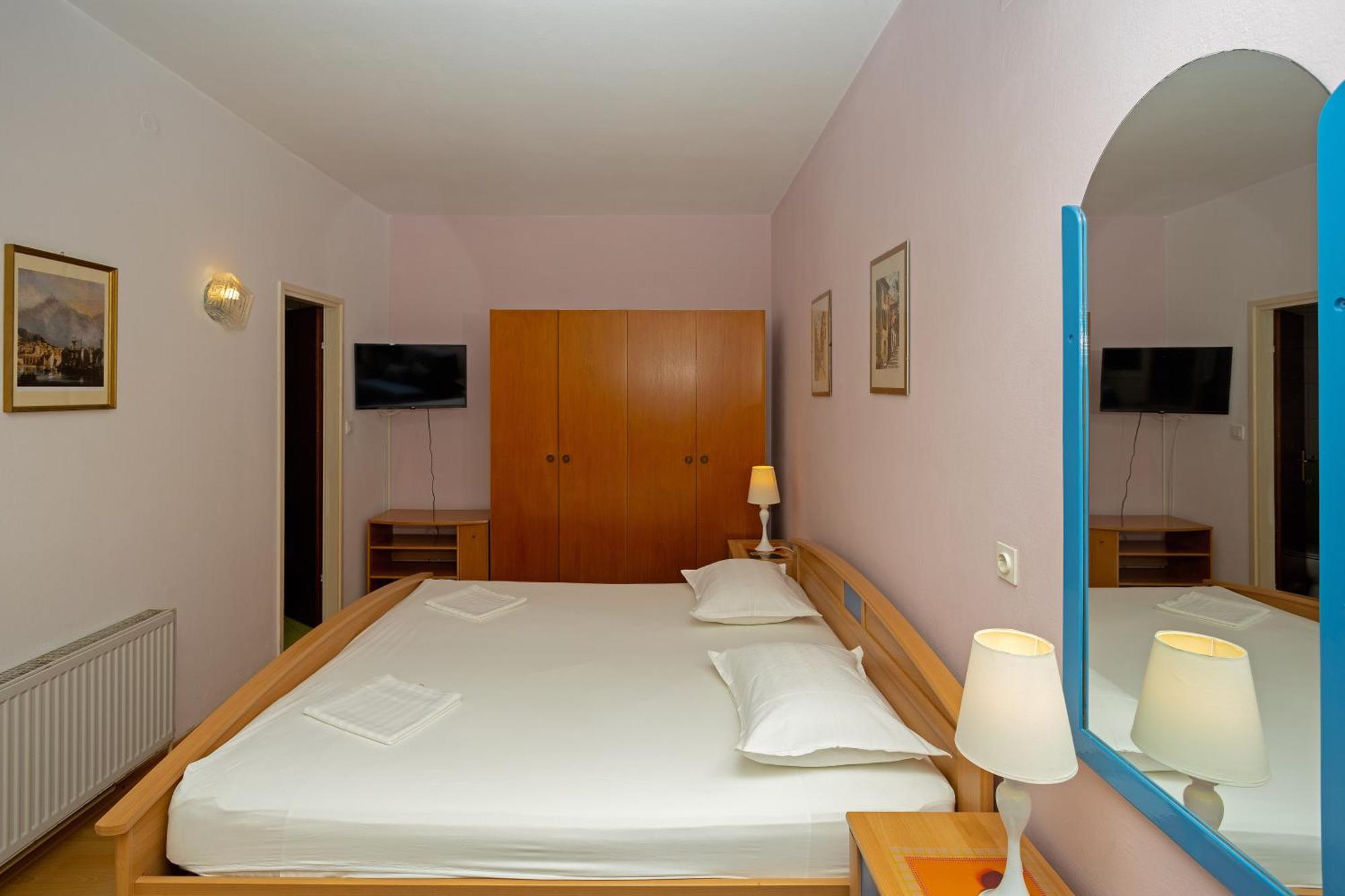 Balic Apartments - Zf Hvar Hvar Town Exterior photo